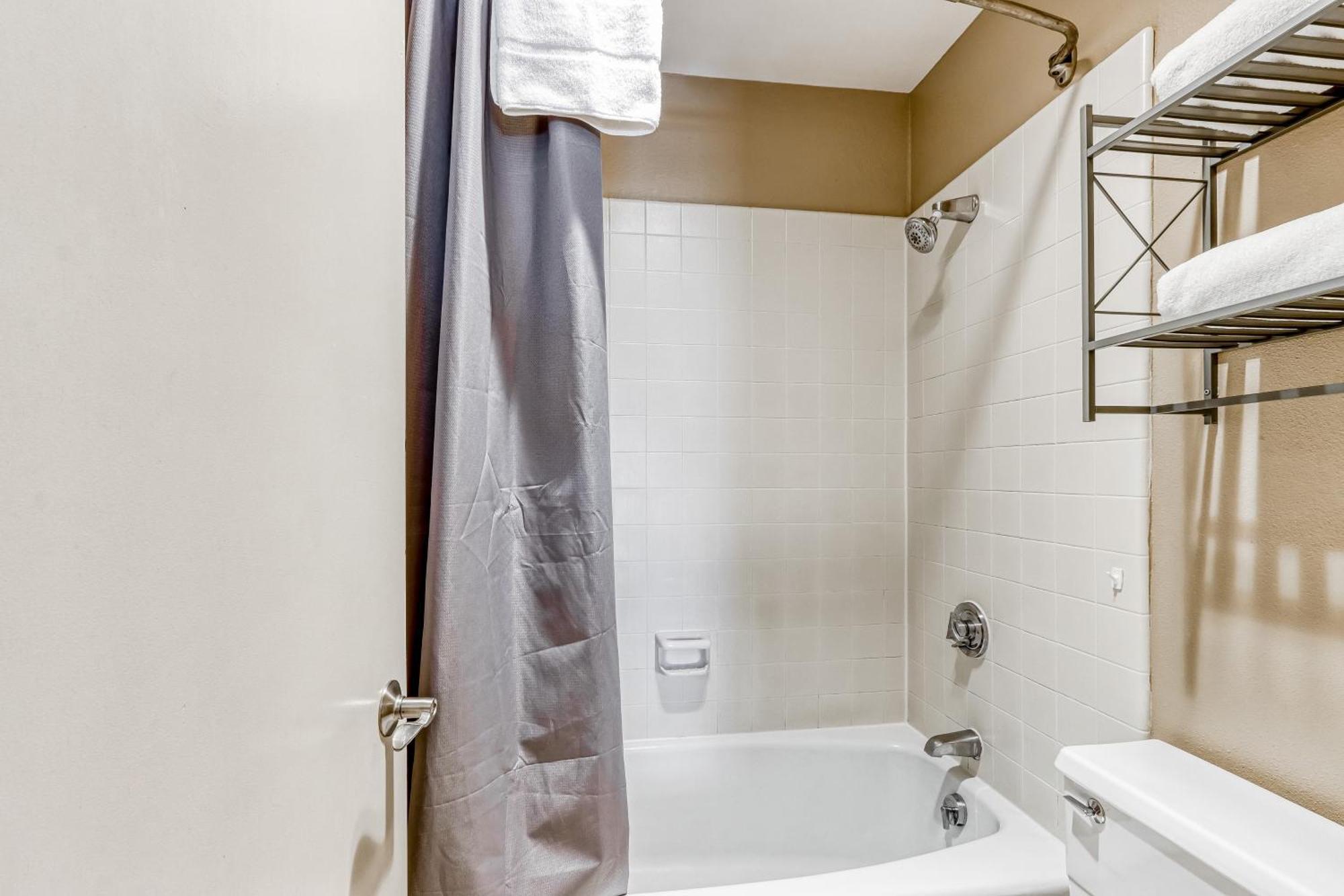 Seventh Mountain II Apartment Deschutes River Woods Room photo