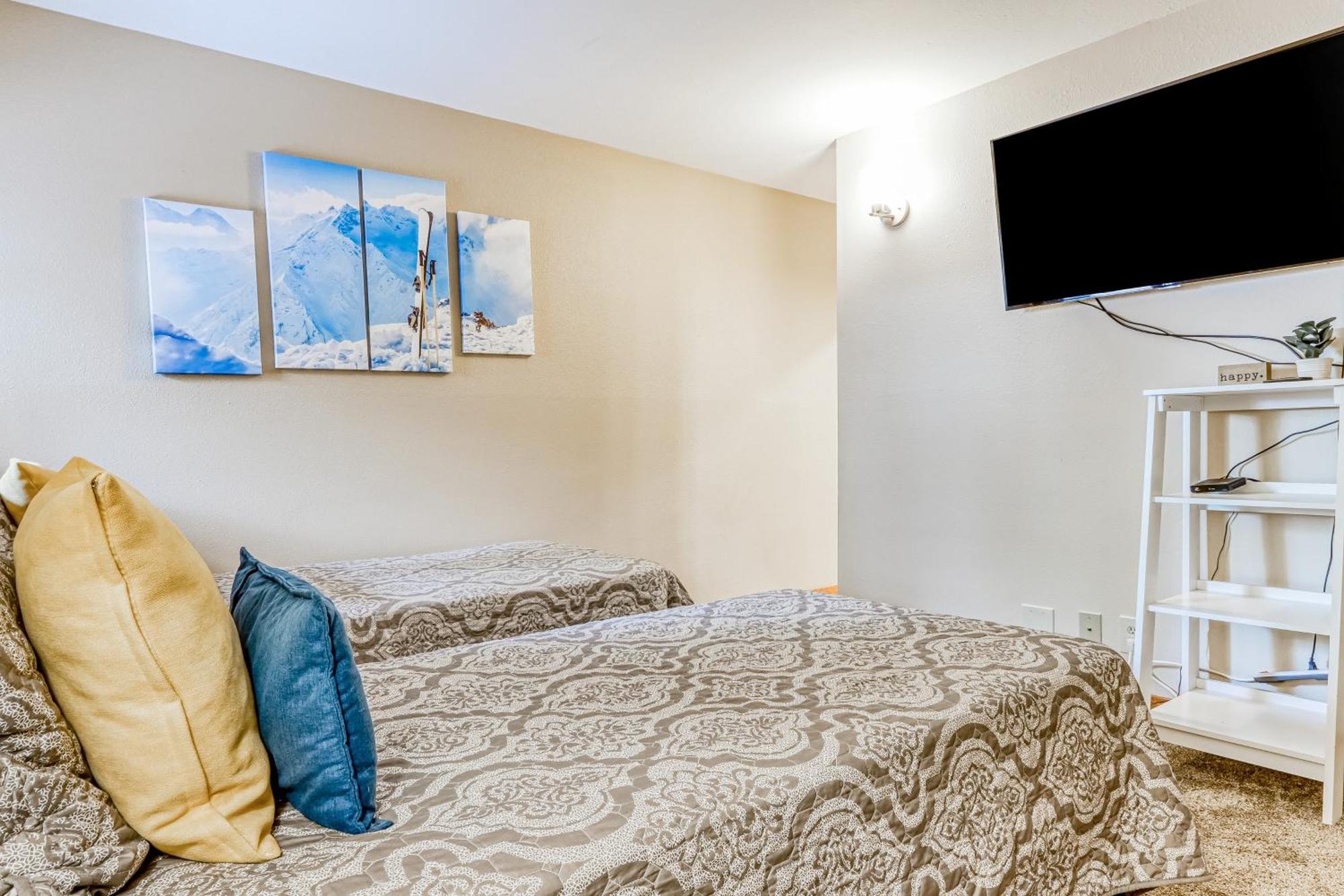 Seventh Mountain II Apartment Deschutes River Woods Room photo