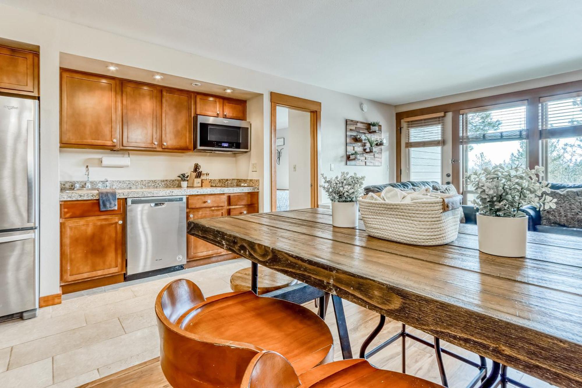 Seventh Mountain II Apartment Deschutes River Woods Room photo